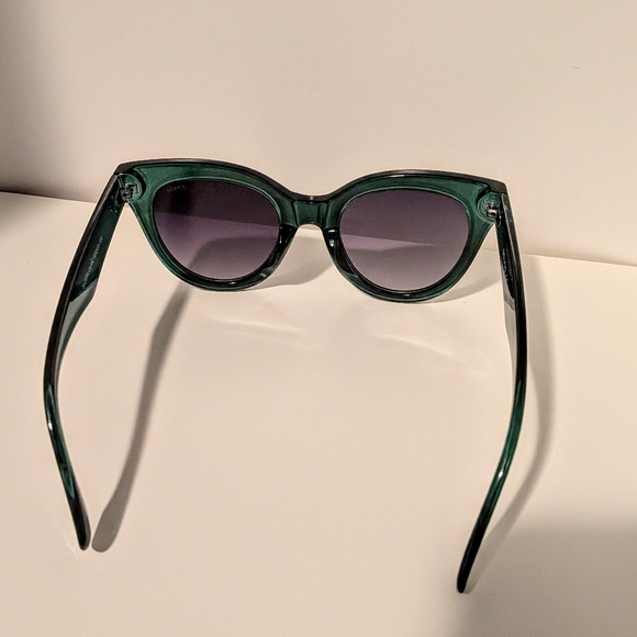 Green Sunglasses - Picture 3 of 4